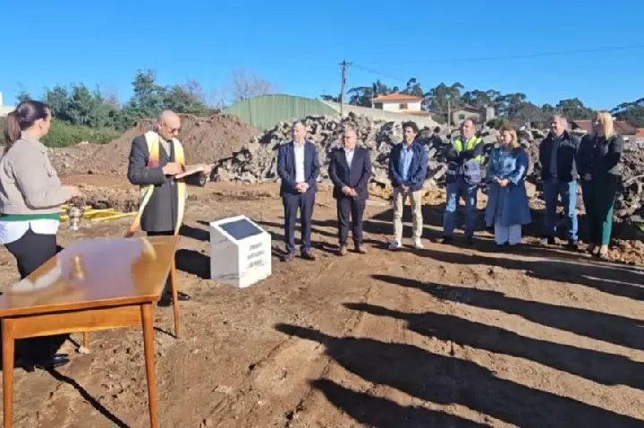 Lançamento da primeira pedra do Conjunto Habitacional de Seroa